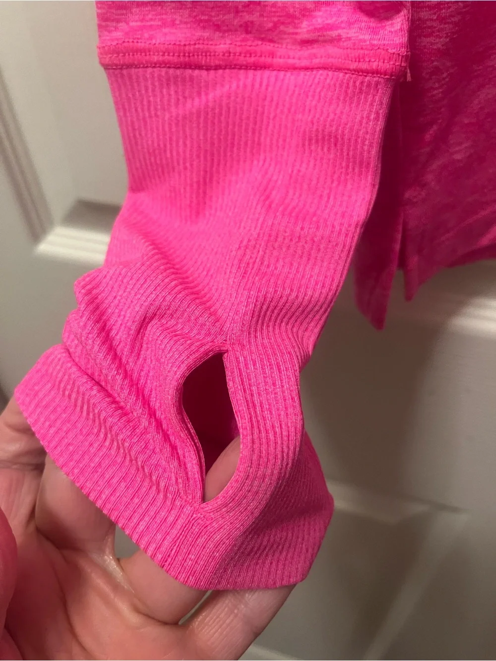 Nike Running Dri-FIT Women’s XS Pink Long Sleeve Thumbhole Shirt NWT Athleisure